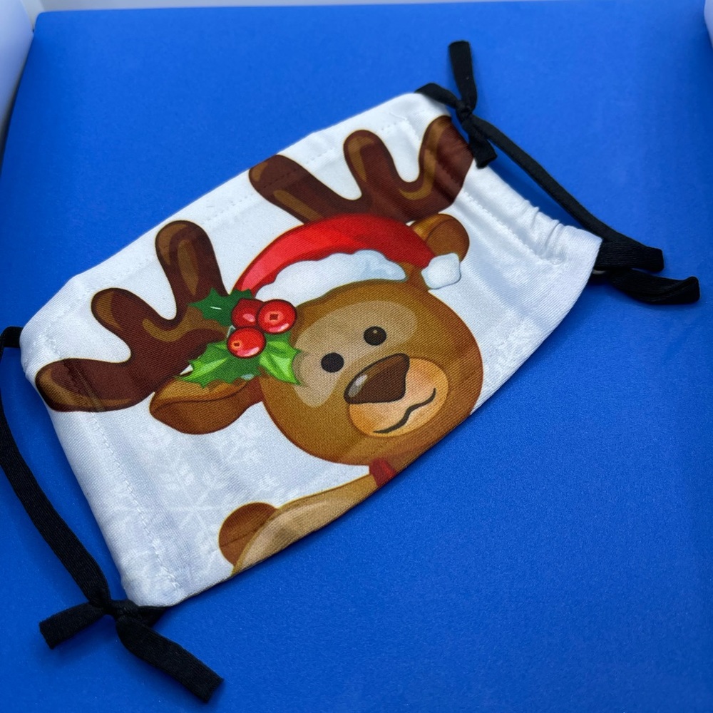 ⭐️ 10-4-$10- Junior Size Mask - Reindeer